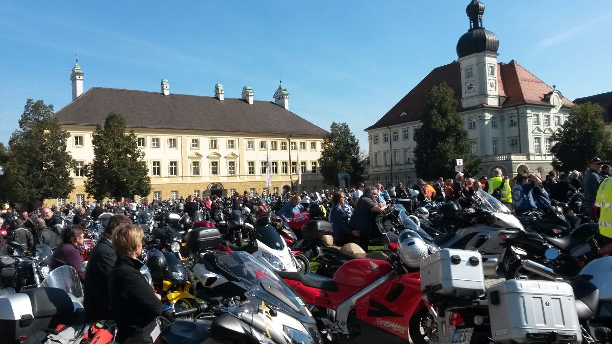 Motorradweihe in Altötting